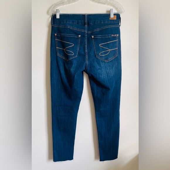 SEVEN7 High Rise Skinny Tummyless Dark Wash Distressed Jeans 6 - Picture 2 of 10